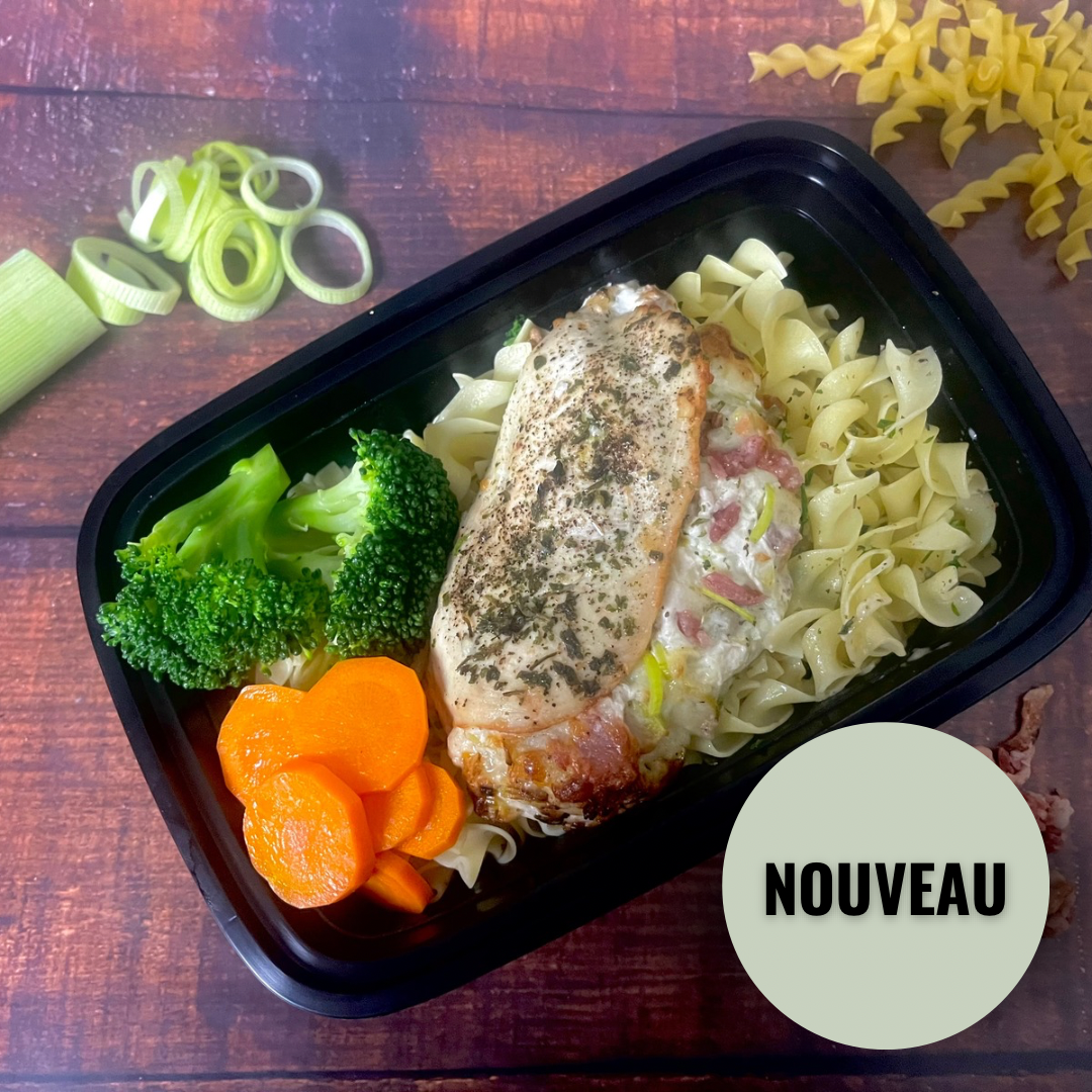 Le suprême de poulet à la crème de poireaux & bacon